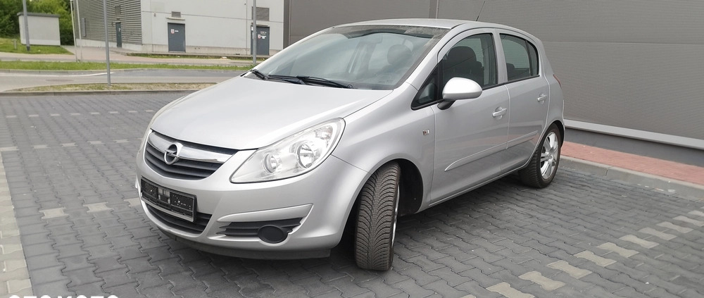 Opel Corsa cena 9900 przebieg: 137000, rok produkcji 2006 z Gostynin małe 67